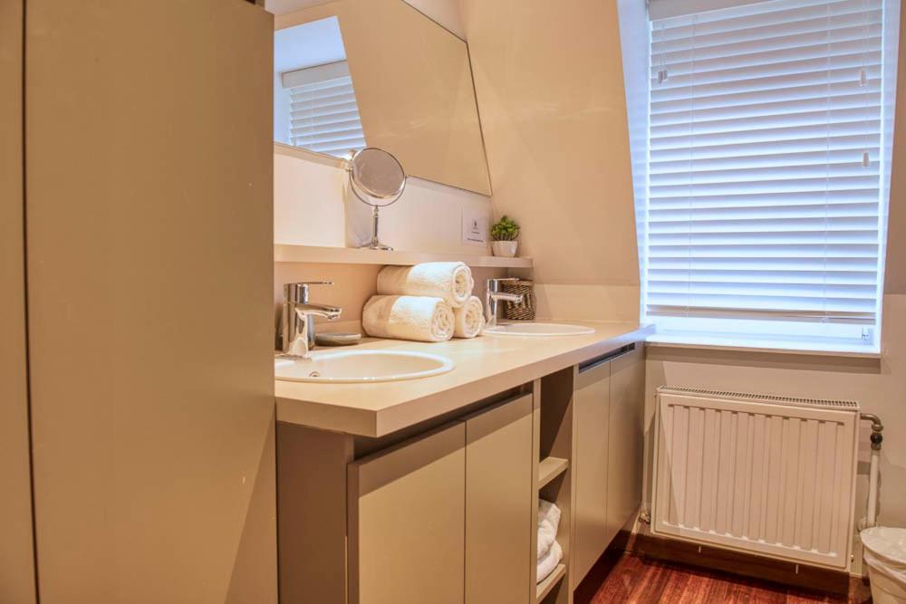Apartment Beautiful Center In Near Medieval Castle