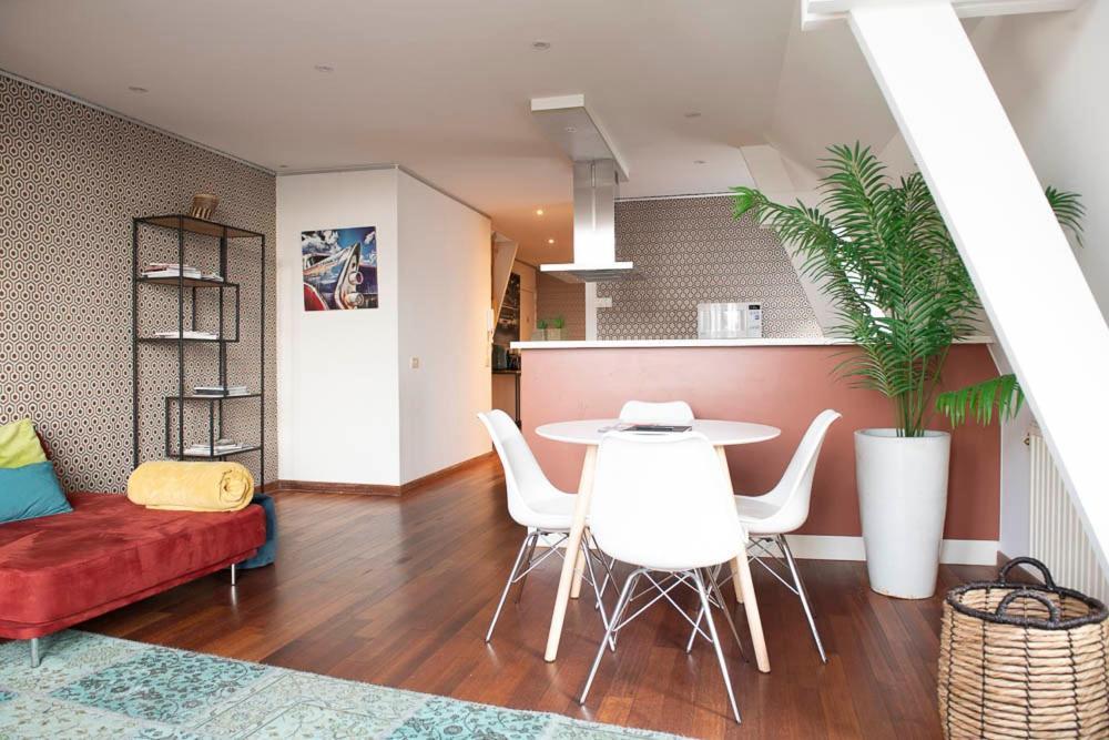Beautiful Center In Near Medieval Castle * Ghent