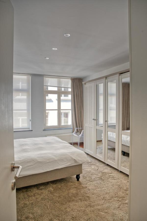 Beautiful Center In Near Medieval Castle Apartment *